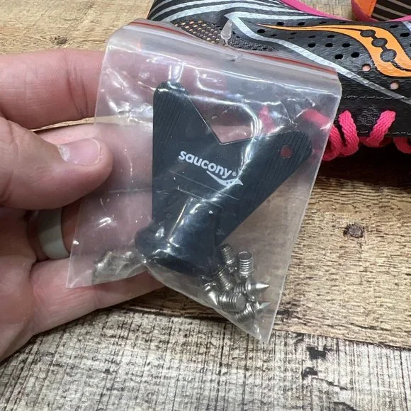 Saucony Endorphin MD4 Womens Gray/Orange Track Running Spikes Size 7 NWOB READ* - Picture 5 of 5